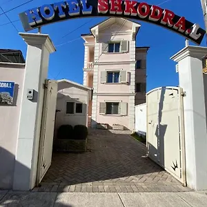  Hotel L Albánie