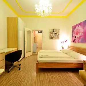 Apartahotel Ajo - Messe Flat - Self-check-in